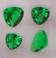 5 mm, Emerald Green Helenite Trillion