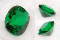 10 x 8mm, Emerald Green Helenite Cushion