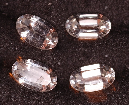5x3mm, White Sapphire-oval