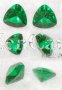 7 mm, Emerald Green Helenite Trillion