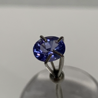 6 x 4mm, Purple Tanzanite Oval Cut