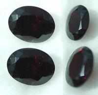 9 x 7mm, Red Garnet Oval