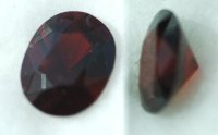 8.75 x 6.75mm, Red Garnet Oval