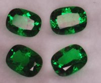 8 x 6mm, Emerald Green Helenite Cushion